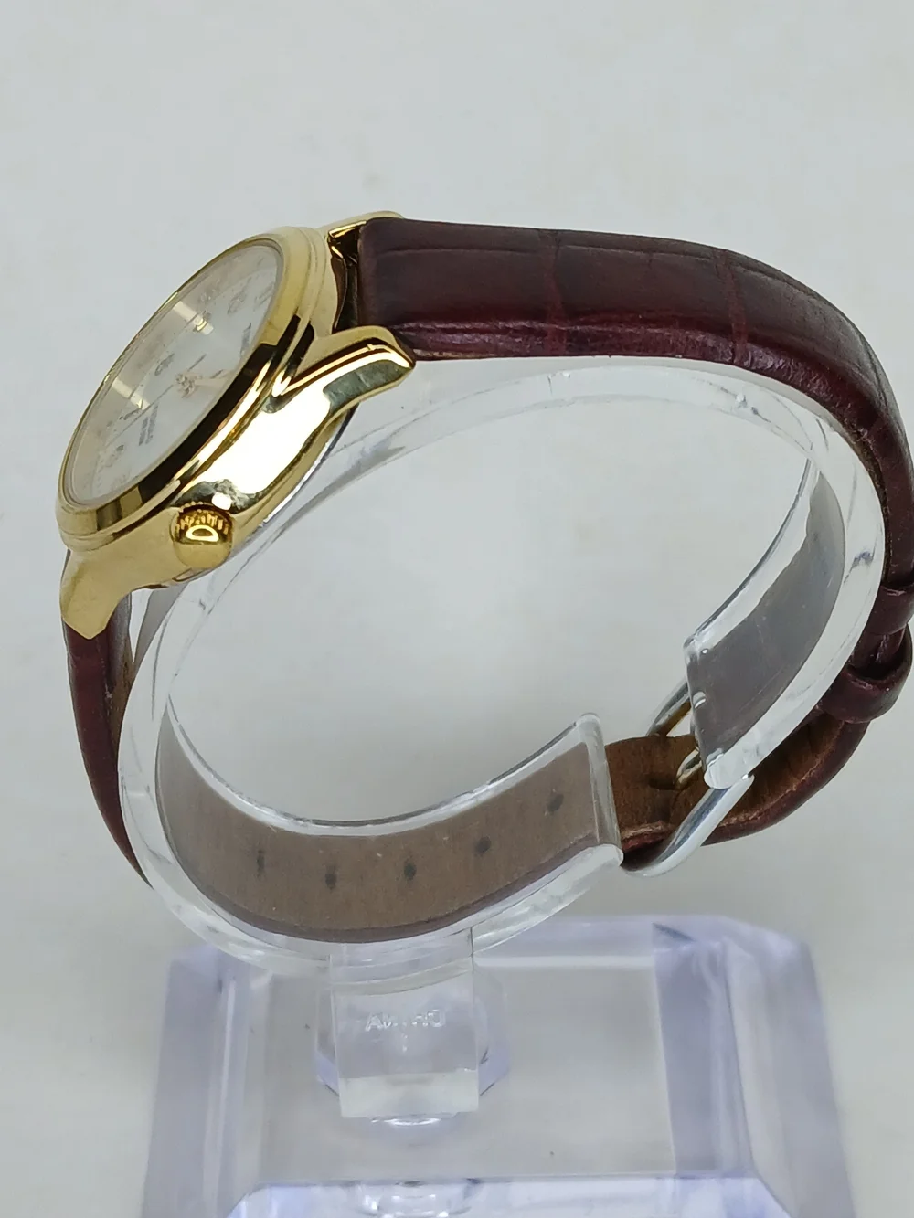 Timex Indiglo Womens Gold Tone MOP Dial Date Brown Leather Band Watch WR 30m